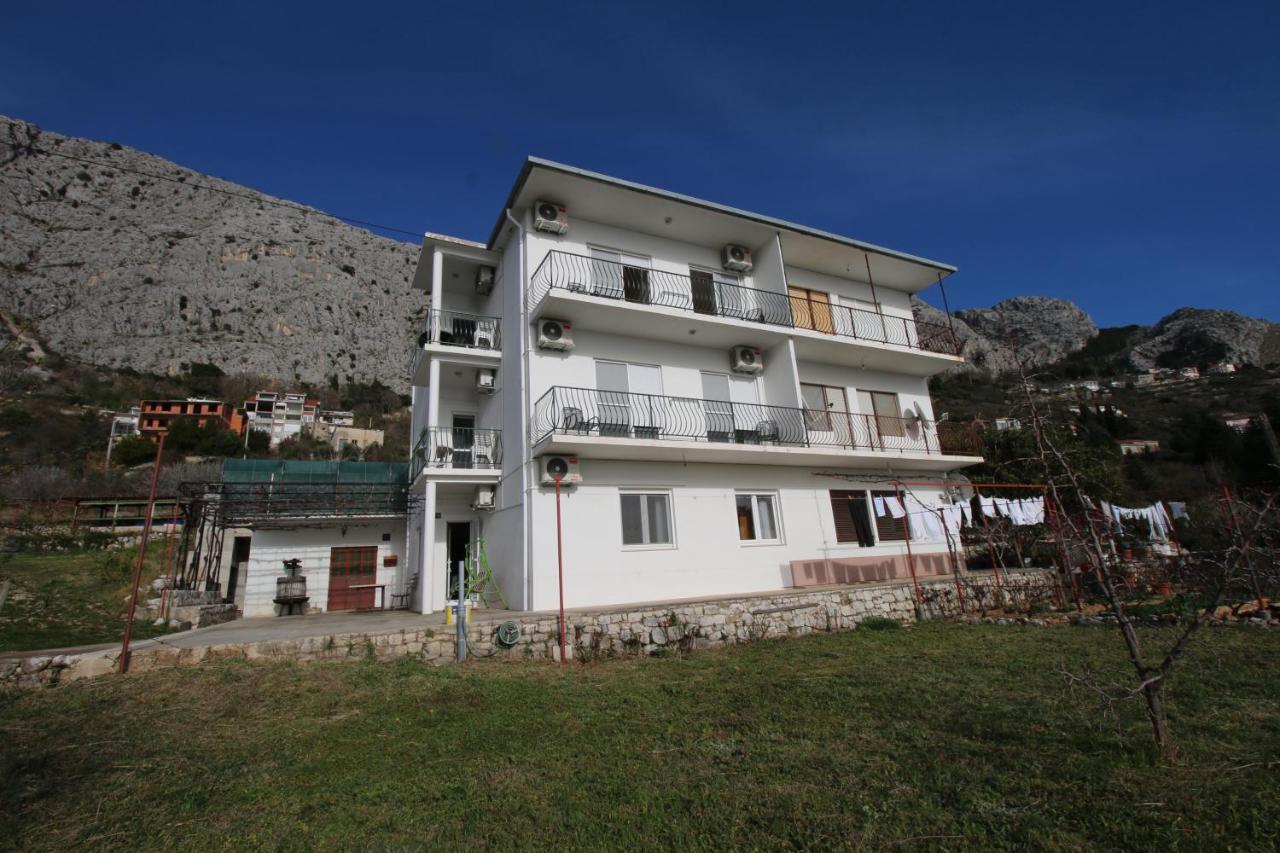 Apartment With 2 Balconies And Sea View Omiš Dış mekan fotoğraf