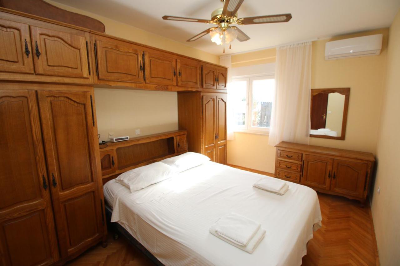 Apartment With 2 Balconies And Sea View Omiš Dış mekan fotoğraf