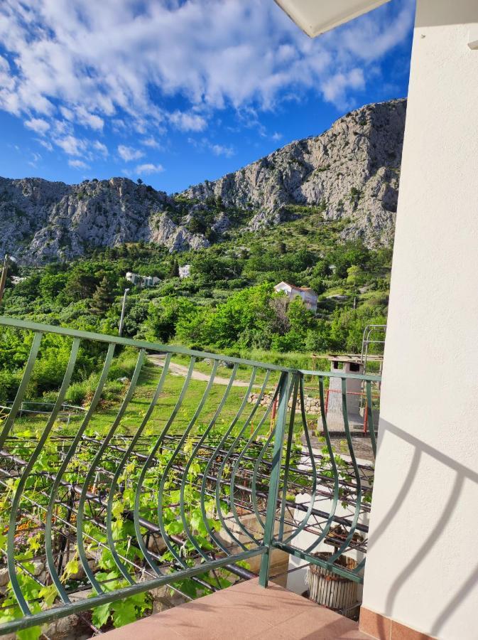 Apartment With 2 Balconies And Sea View Omiš Dış mekan fotoğraf